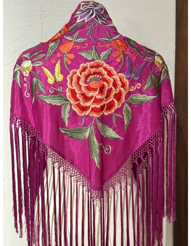 Mantón rosa oscuro flor grande