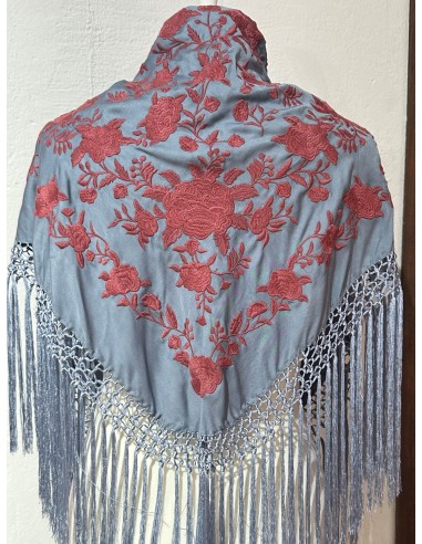 Mantón gris azulado y rosa pálido