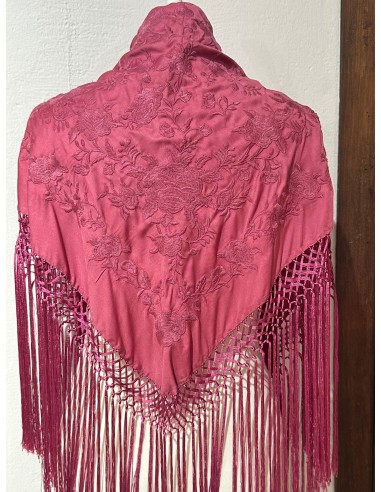 Mantón rosa al tono
